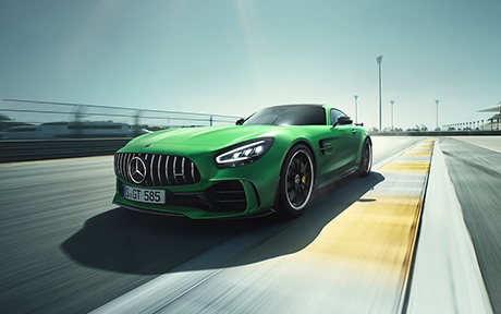 Mercedes-Benz Caribbean: Mercedes-AMG GT: Further honed and even more agile.